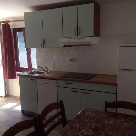 M - 4 Persons Apartment, Put Apartamento *